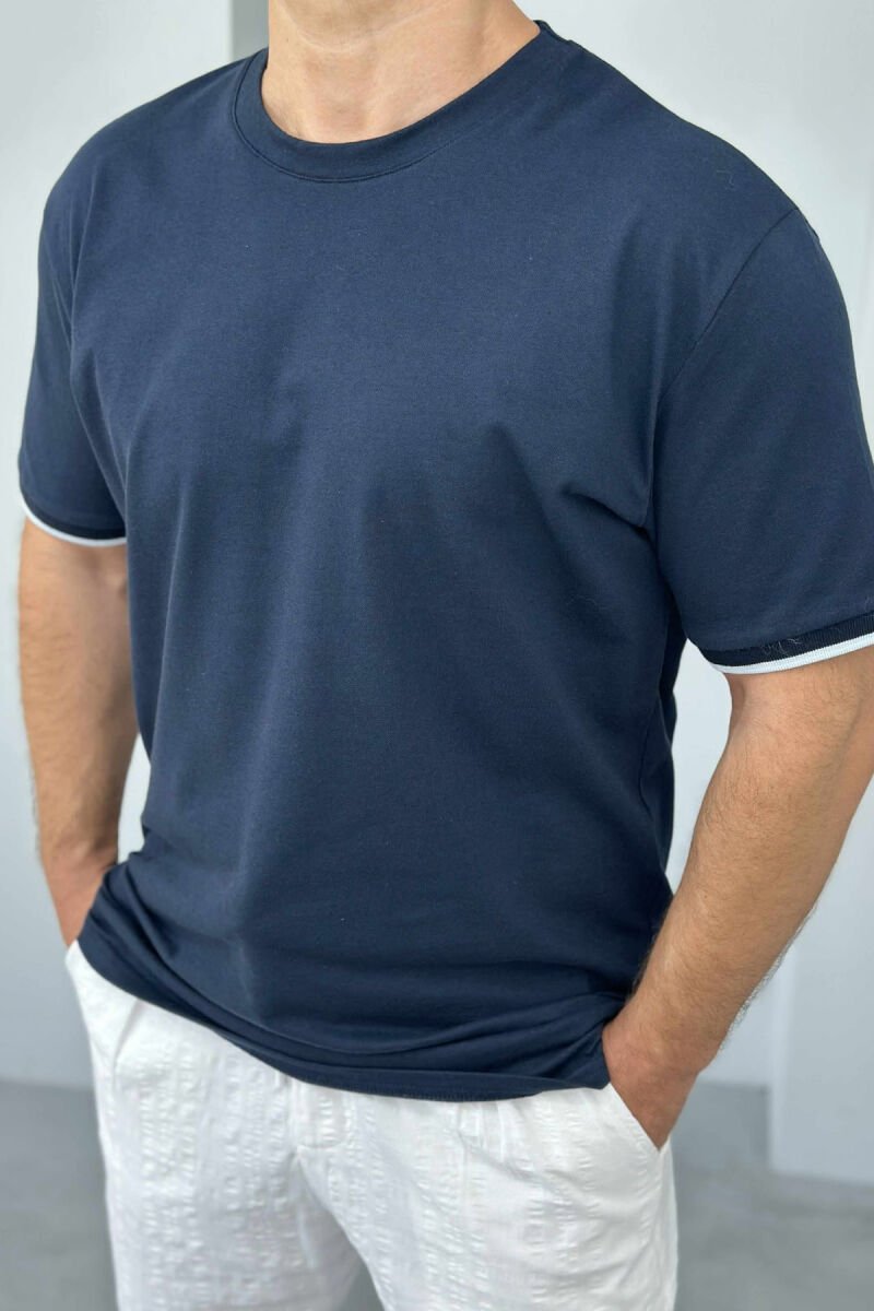 T-SHIRT NJË NGJYRËSH I THJESHTË PËR MESHKUJ NË NGJYRËN BLU E ERRËT - 3