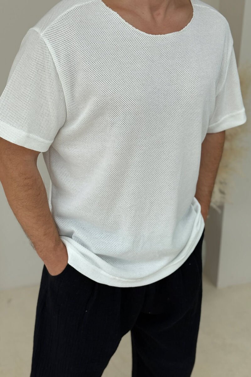 T-SHIRT NJË NGJYRËSH I THJESHTË PËR MESHKUJ NË NGJYRËN E BARDHË - 3