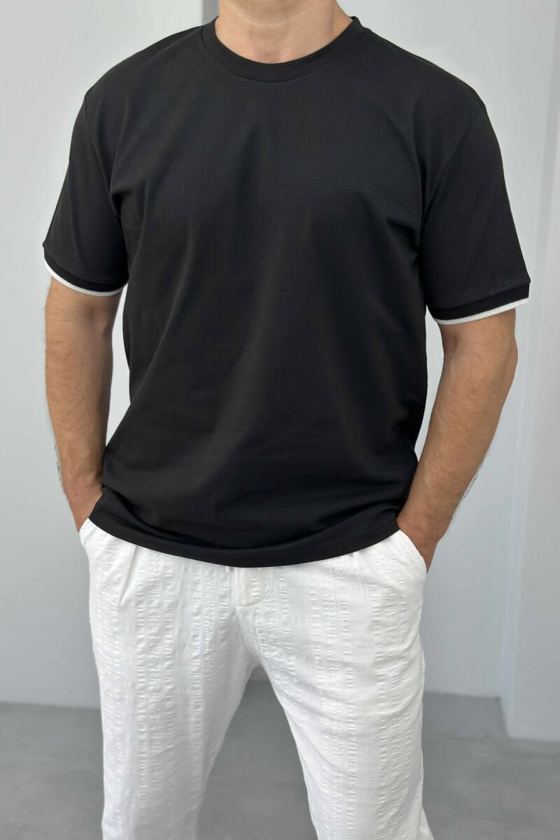 T-SHIRT NJË NGJYRËSH I THJESHTË PËR MESHKUJ NË NGJYRËN E ZEZË - 1
