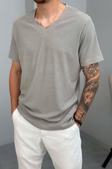 T-SHIRT I THJESHTË NJË NGJYRËSH PËR MESHKUJ NË NGJYRËN GRI - 8
