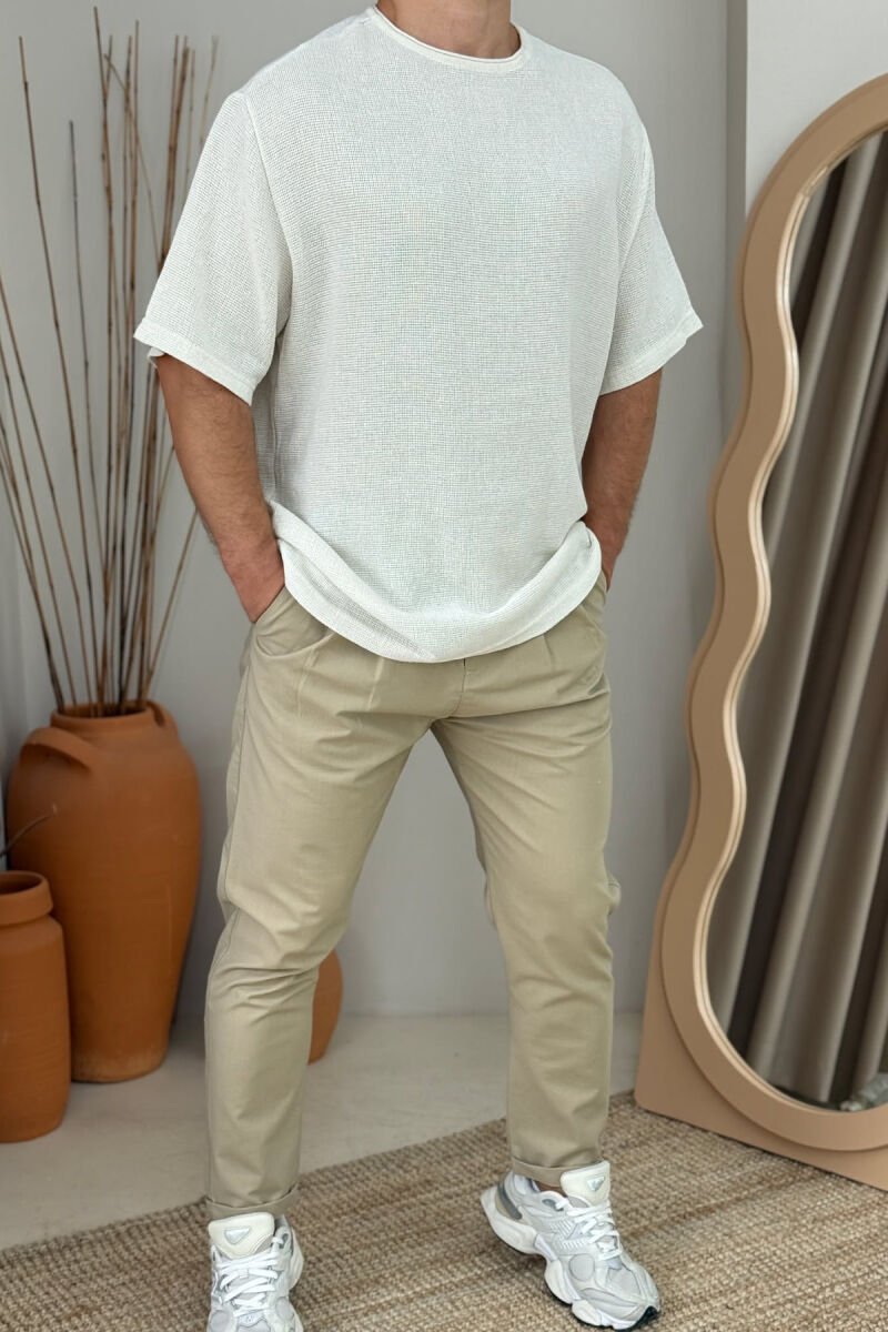 T-SHIRT I THJESHTË NJË NGJYRËSH PËR MESHKUJ NË NGJYRËN KREM - 1