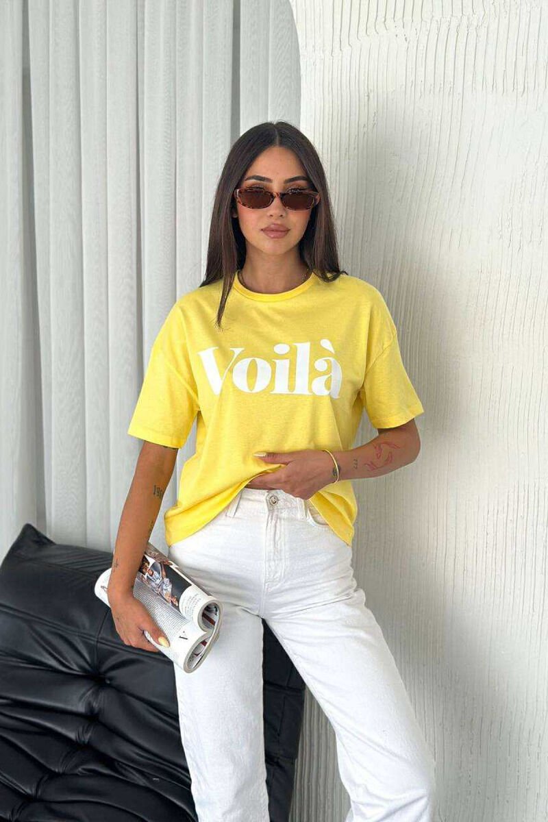 T-SHIRT I THJESHTË PËR FEMRA ME SHKRIM VOILA NË NGJYRËN E VERDHË - 2