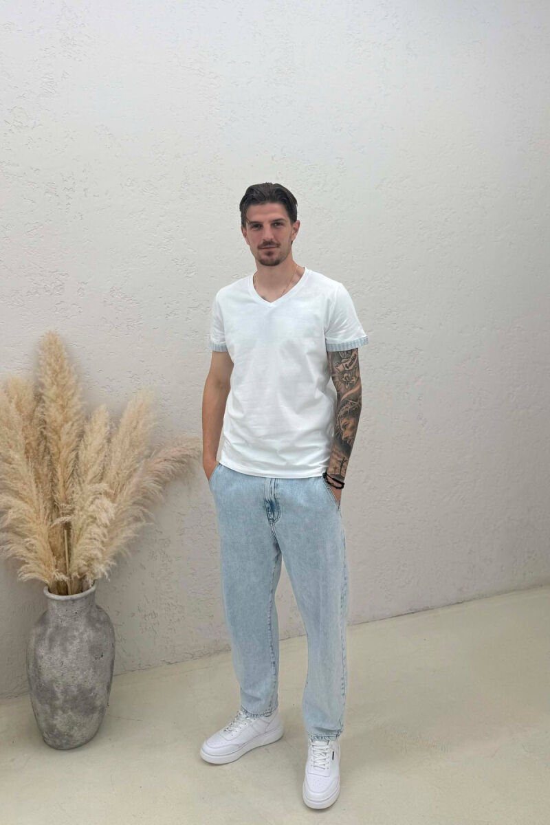 T-SHIRT ME DETAJE ME JAKË V PËR MESHKUJ NË NGJYRËN BLU+E BARDHË - 3