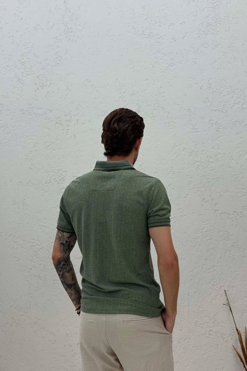 T-SHIRT ME DIZJAN DHE JAKE POLO PER MESHKUJ NE NGJYRE JESHILE - 2