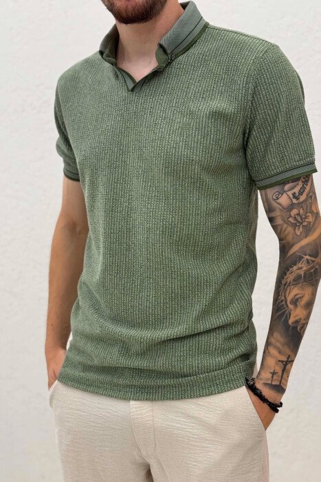 T-SHIRT ME DIZJAN DHE JAKE POLO PER MESHKUJ NE NGJYRE JESHILE - 4