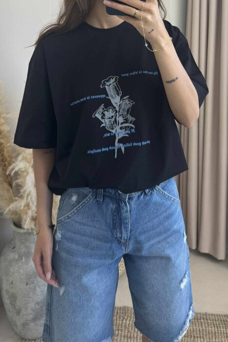 T-SHIRT ME DIZANJ DHE SHKRIME PËR FEMRA NË NGJYRËN E ZEZË - 3
