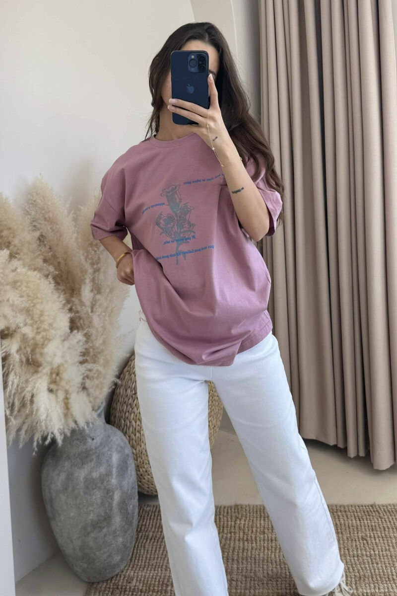 T-SHIRT ME DIZANJ DHE SHKRIME PËR FEMRA NË NGJYRËN PUDËR - 2