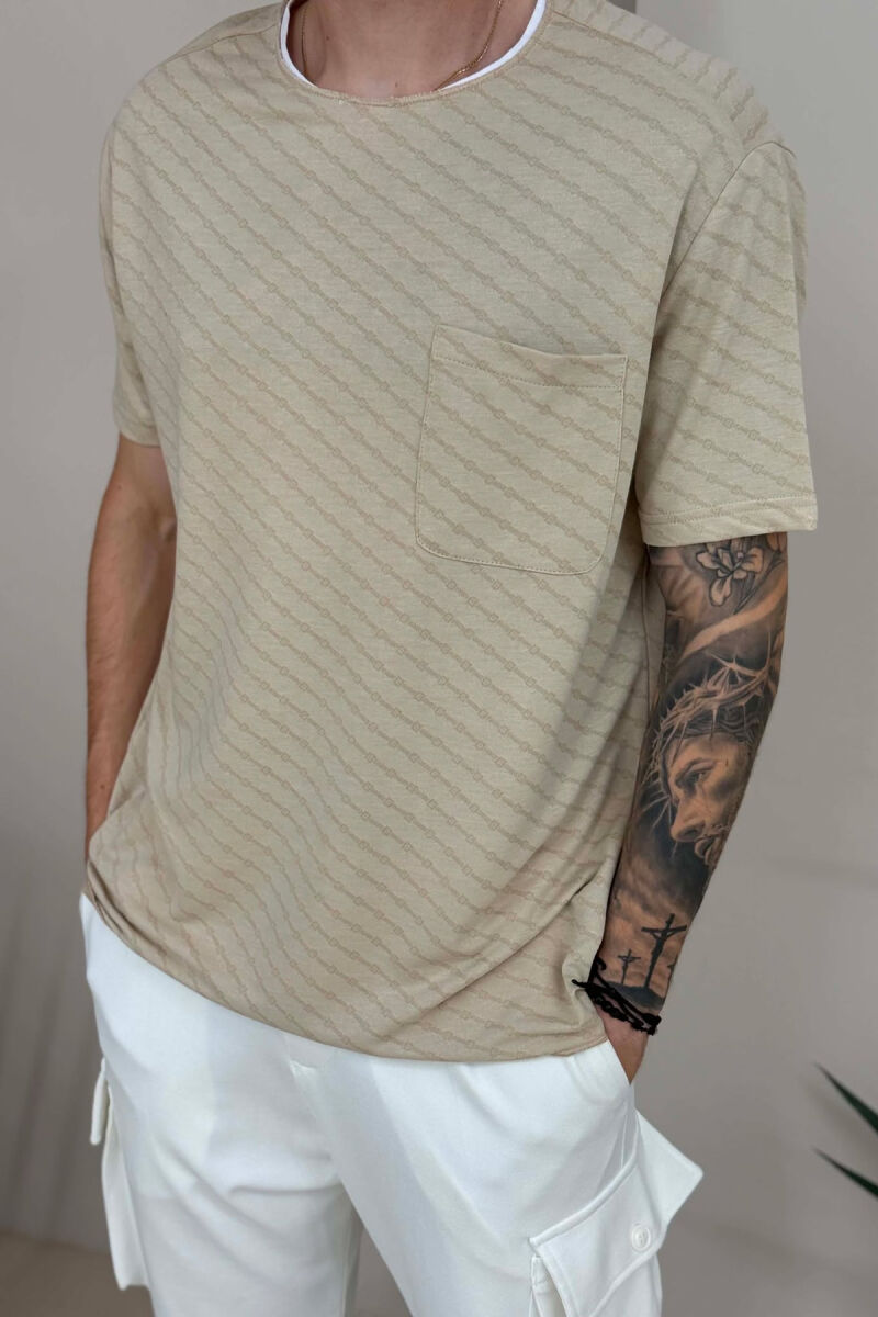 T-SHIRT ME DIZAJN ME DETAJIN E XHEPIT PËR MESHKUJ NË NGJYRËN BEZHË - 2