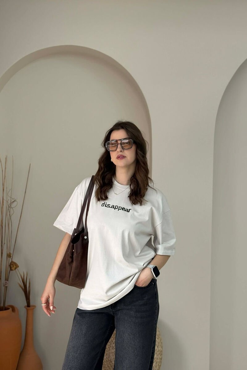 T-SHIRT ME DIZAJN PARA & PAS PER FEMRA NE NGJYRE BEZHE TE ZBARDHUR + 1 PAKETE ÇORAPE - 1