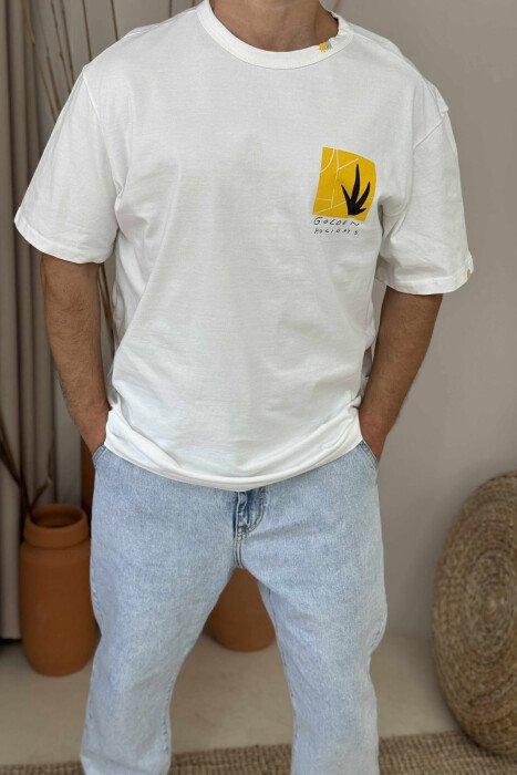 T-SHIRT ME DIZANJ GOLD PËR MESHKUJ NË NGJYRËN E BARDHË - 2