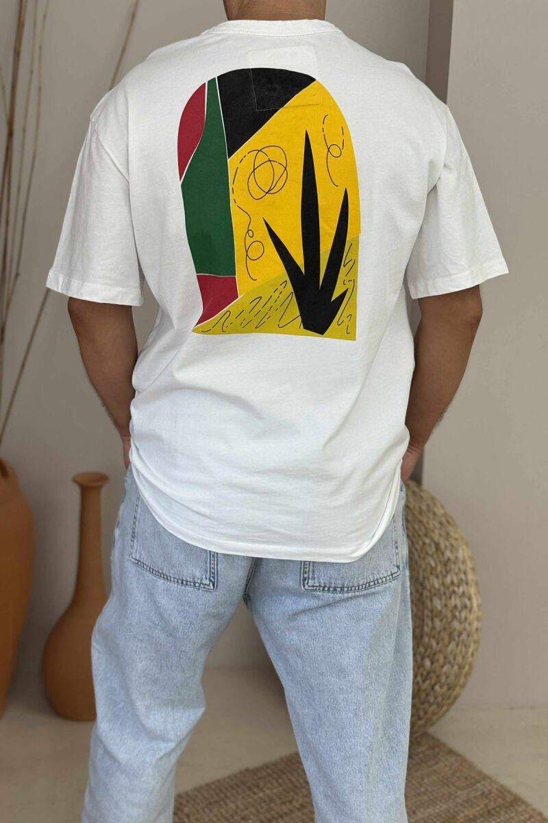 T-SHIRT ME DIZANJ GOLD PËR MESHKUJ NË NGJYRËN E BARDHË - 3
