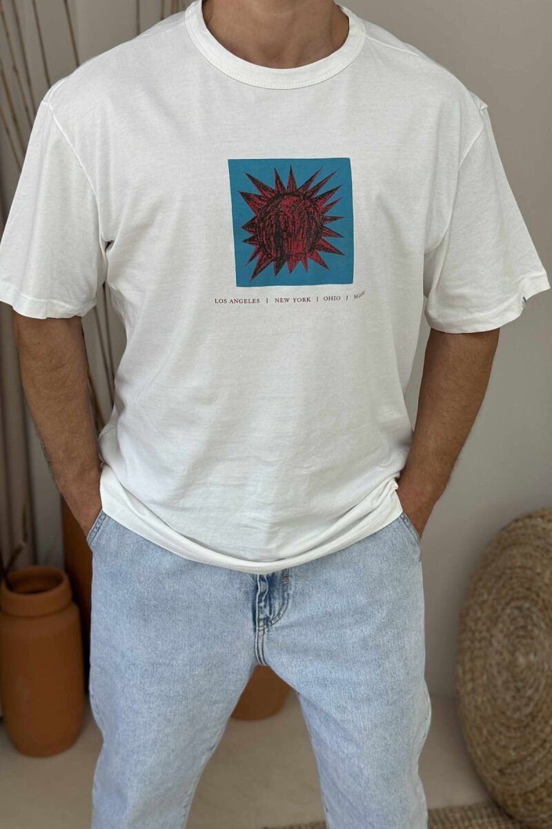  T-SHIRT ME DIZANJE PARA DHE MBRAPA PËR MESHKUJ NË NGJYRËN E BARDHË - 2