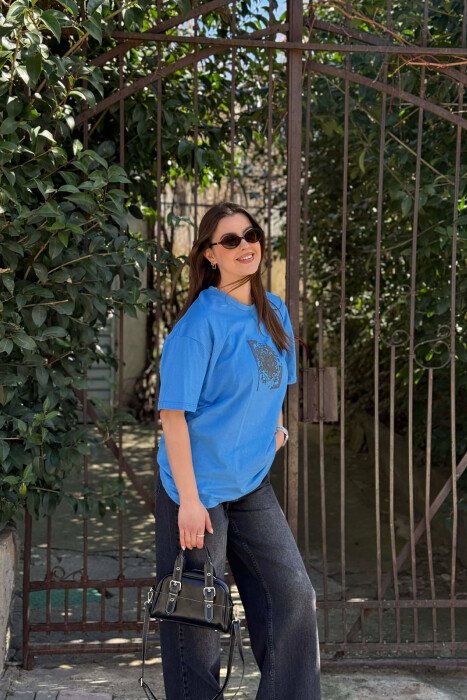 T-SHIRT ME IMAZH PARA & PAS PER FEMRA NE NGJYRE BLU + 6 PALE ÇORAPE DHURATE - 4