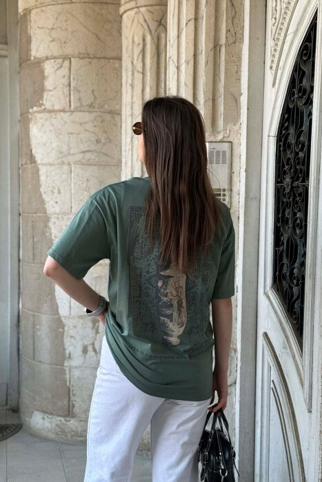 T-SHIRT ME IMAZH PARA & PAS PER FEMRA NE NGJYRE JESHILE + 6 PALE ÇORAPE DHURATE - 4