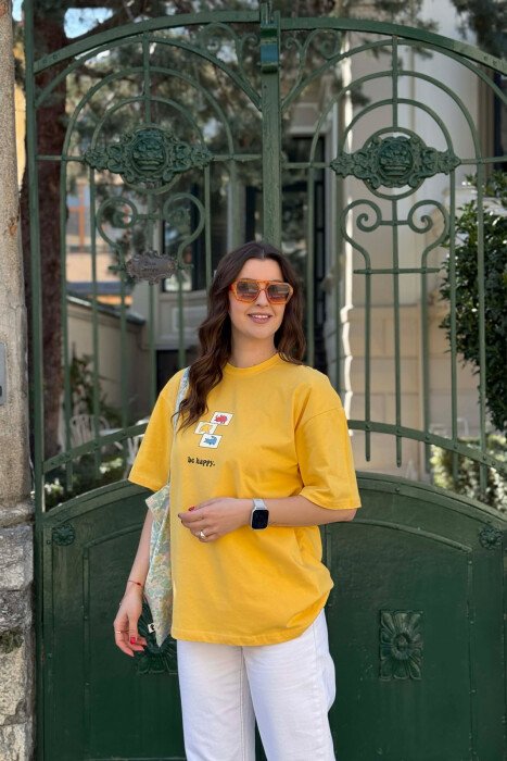 T-SHIRT ME IMAZH PARA & PAS PER FEMRA NE NGJYRE TE VERDHE + 6 PALE ÇORAPE DHURATE - 3