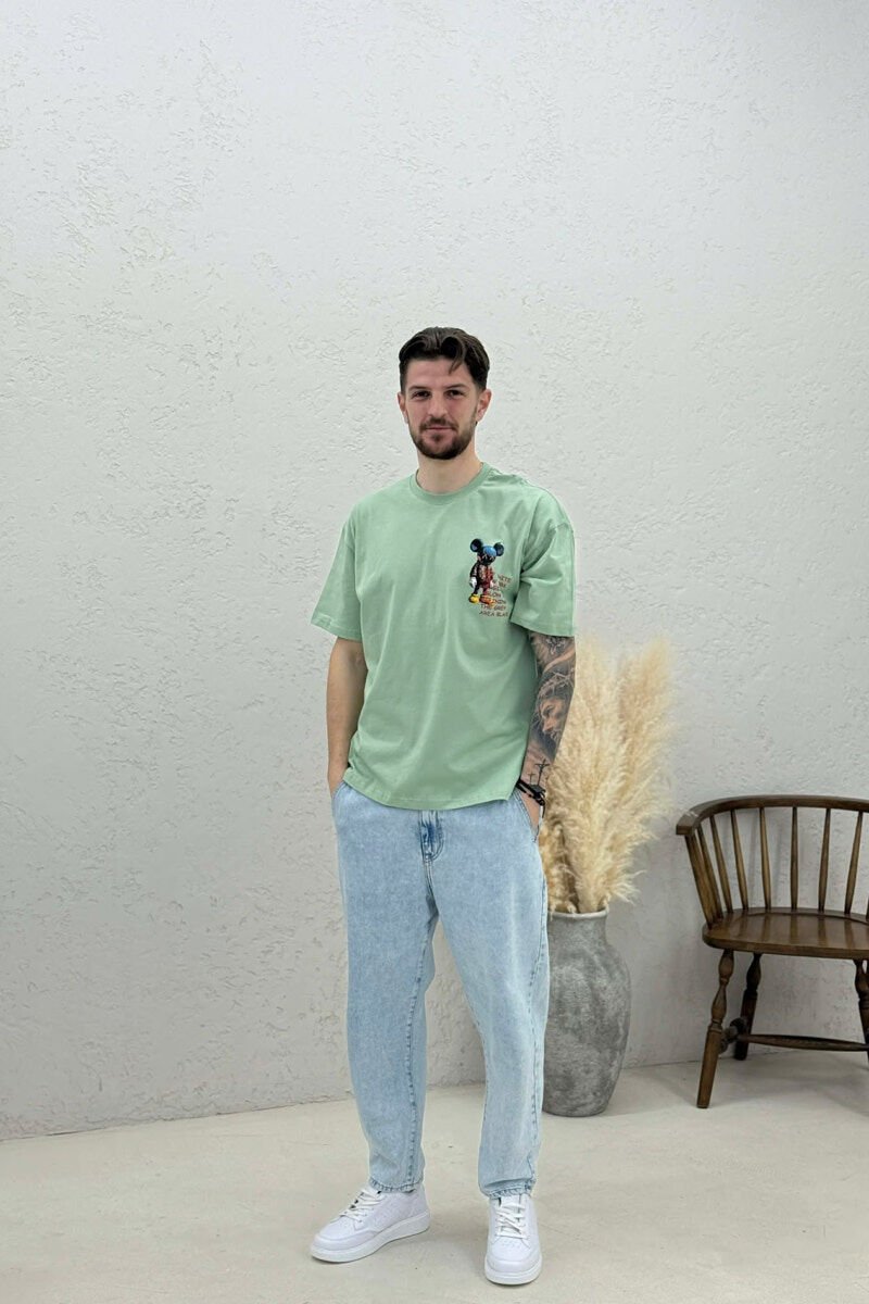 T-SHIRT ME IMAZH PËR MESHKUJ NË NGJYRËN MENTE - 2