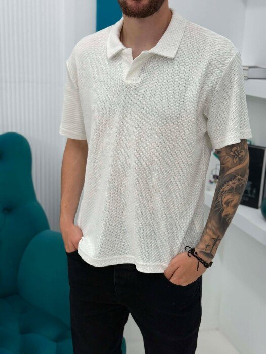 T-SHIRT ME JAKE POLO I TEKSTURUAR NE NGJYRE TE BARDHE - 2