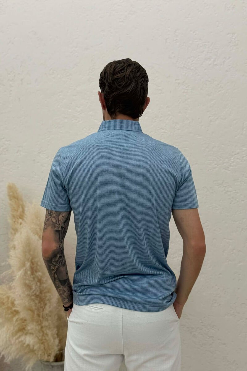 T-SHIRT ME JAKE POLO PER MESHKUJ NE NGJYRE BLU TE ZBARDHUR - 3