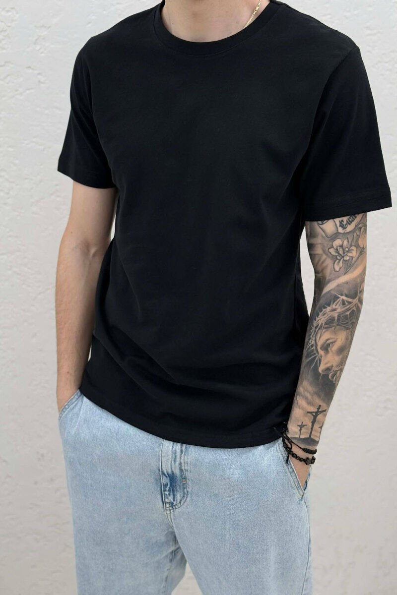 T-SHIRT ME JAKE RRETHORE PER MESHKUJ NE NGJYRE TE ZEZE - 2