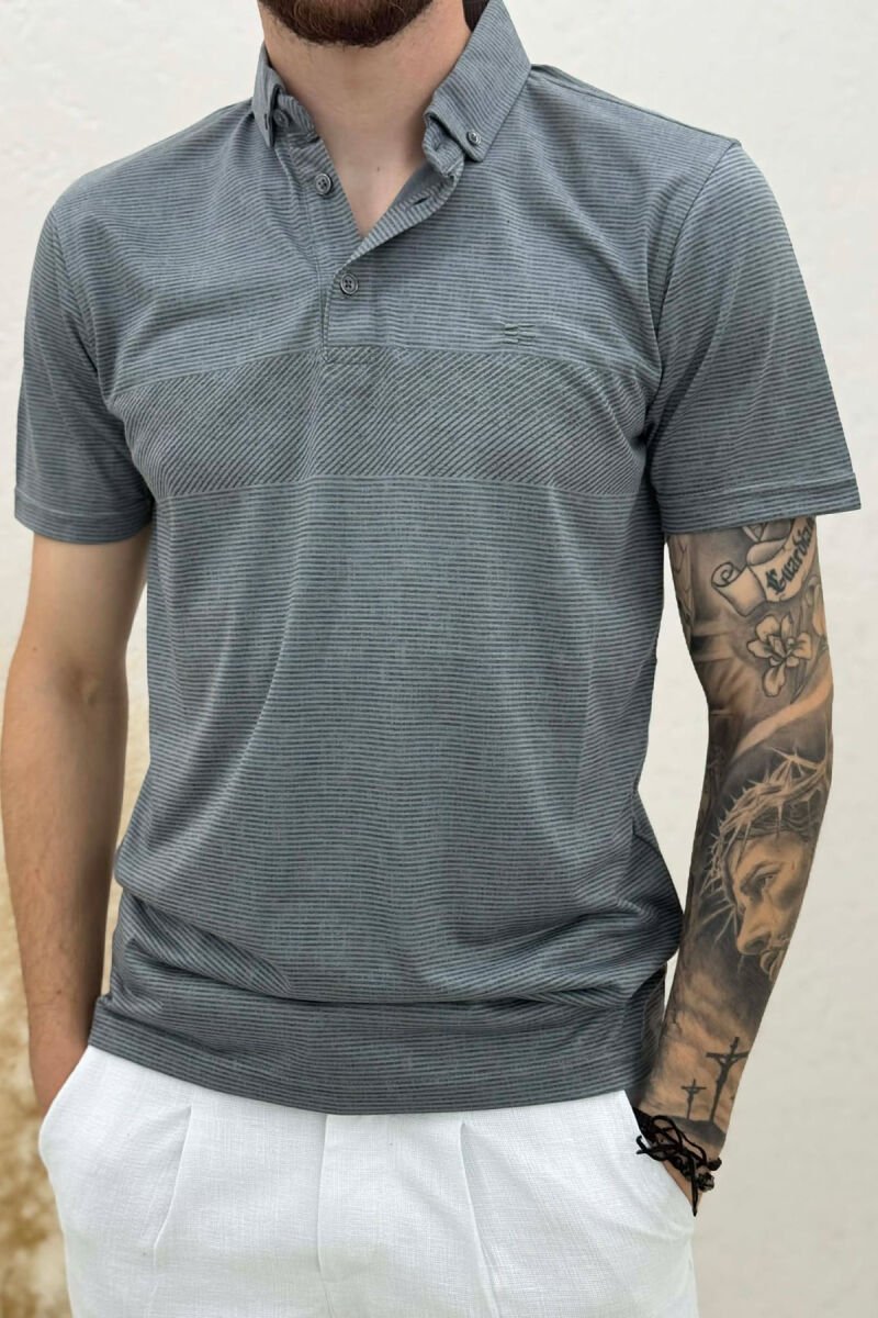 T-SHIRT ME JAKE POLO PER MESHKUJ NE NGJYRE GRI - 2