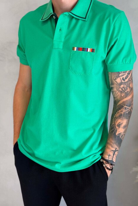 T-SHIRT ME JAKE POLO PER MESHKUJ NE NGJYRE JESHILE TE ZBARDHUR - 4