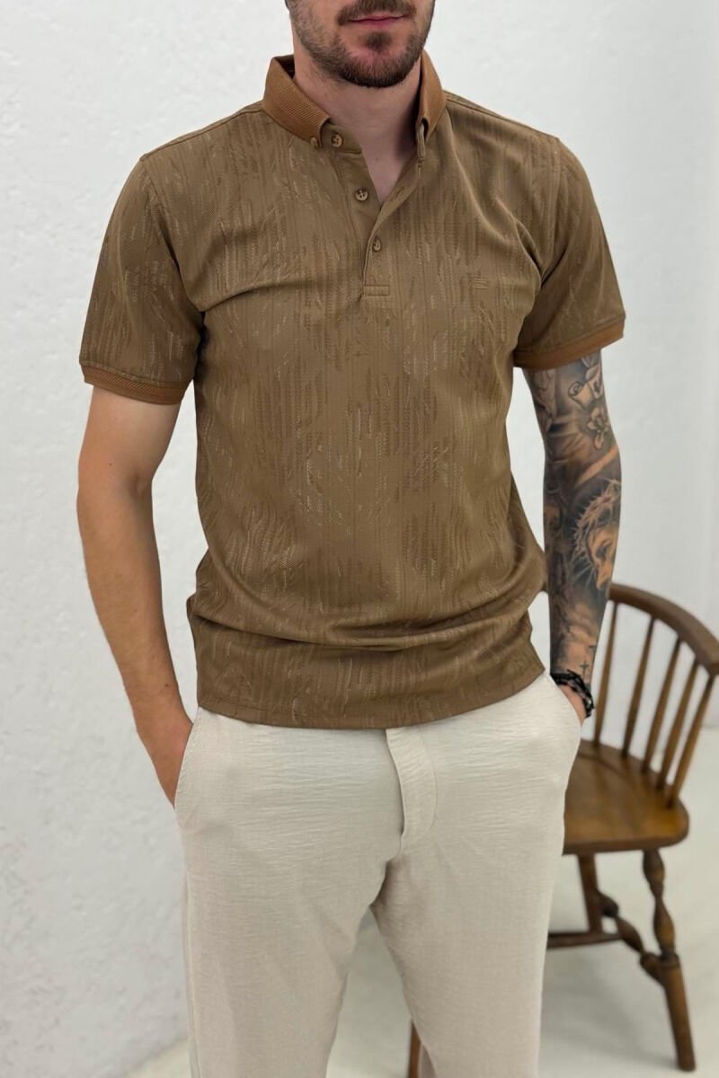 T-SHIRT ME JAKE POLO PER MESHKUJ NE NGJYRE KAFE - 2