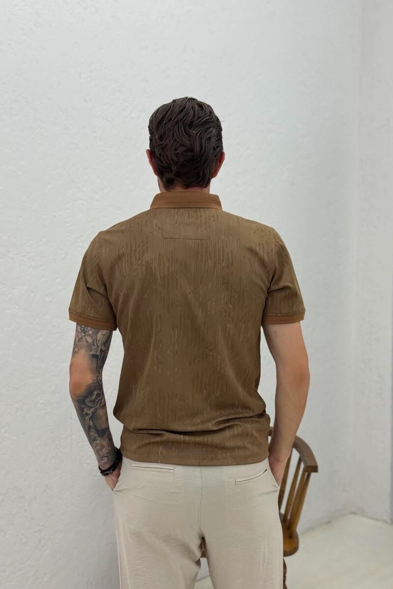 T-SHIRT ME JAKE POLO PER MESHKUJ NE NGJYRE KAFE - 3