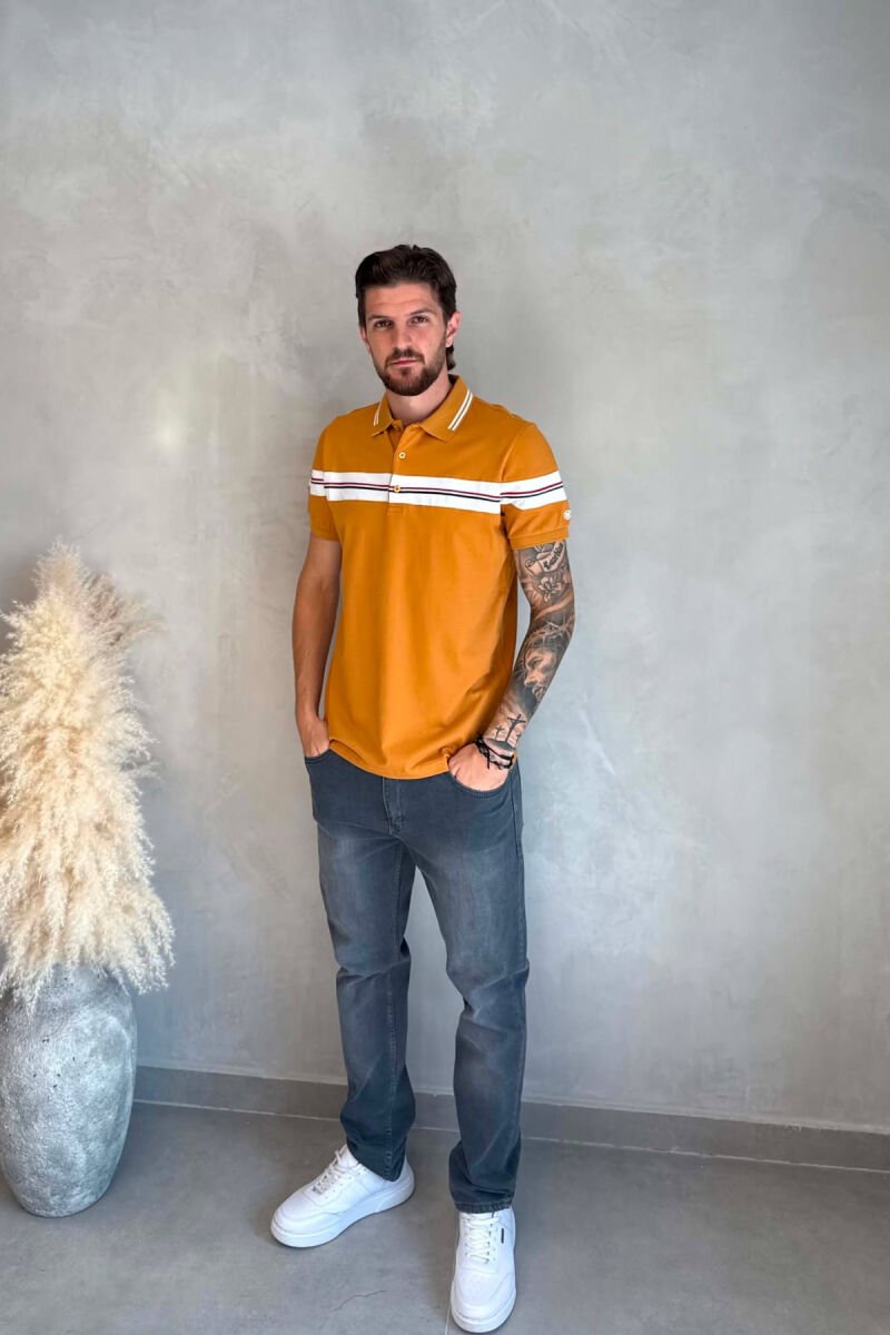 T-SHIRT ME JAKE POLO PER MESHKUJ NE NGJYRE MUSTARDE - 3