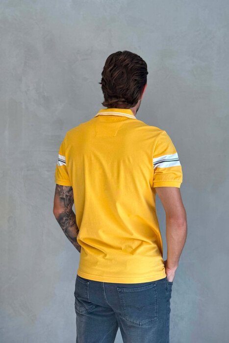 T-SHIRT ME JAKE POLO PER MESHKUJ NE NGJYRE TE VERDHE - 4