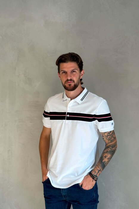 T-SHIRT ME JAKE POLO PER MESHKUJ NE NGJYRE TE BARDHE - KLAUDIO FASHION