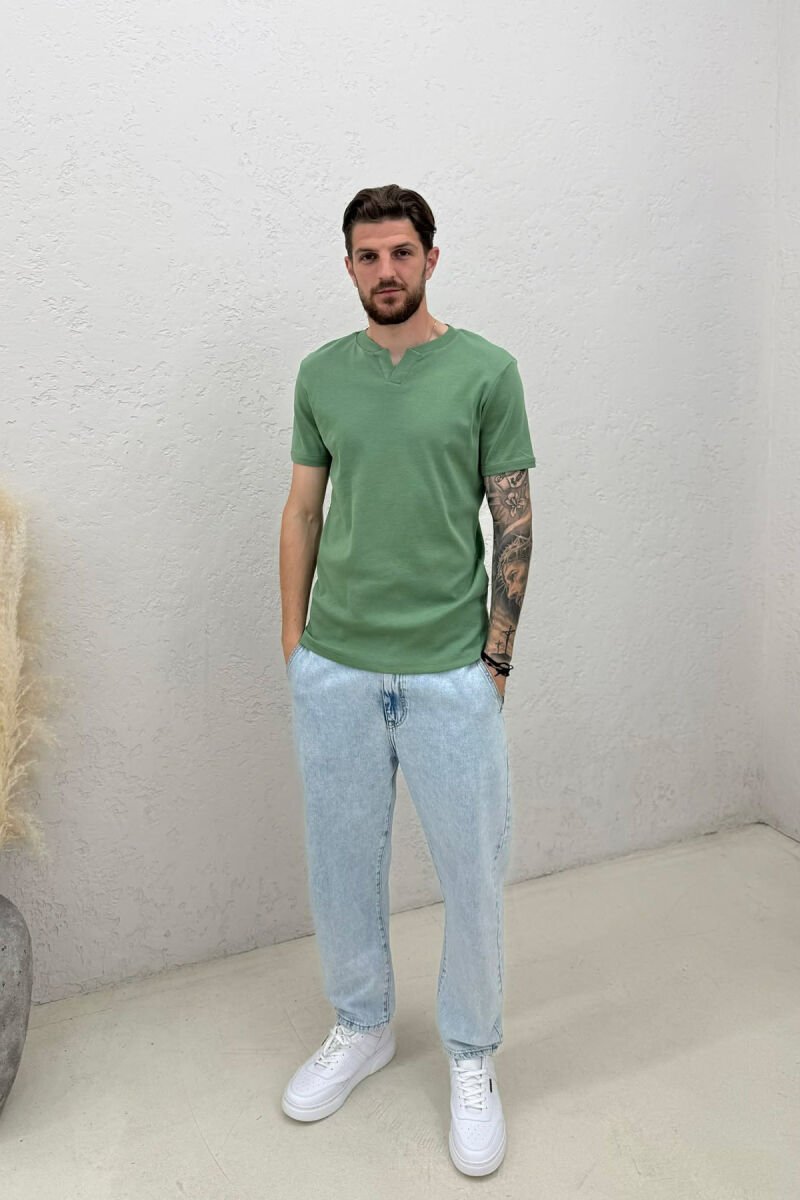 T-SHIRT ME JAKE V PER MESHKUJ NE NGJYRE MENTE - 3