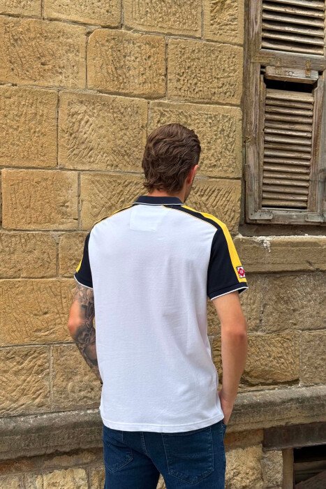 T-SHIRT ME JEKE POLO DHE ME LOGO TE VOGEL PER MESHKUJ NE NGJYRE TE BARDHE ME TE VERDHE - 3