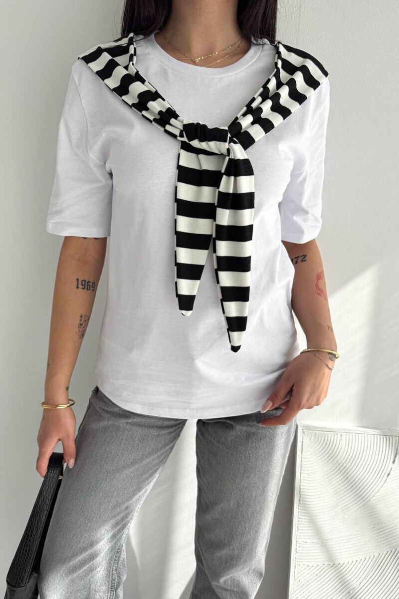 T-SHIRT ME SHALL PER FEMRA NE NGJYRE TE BARDHE ME TE ZEZE - 2