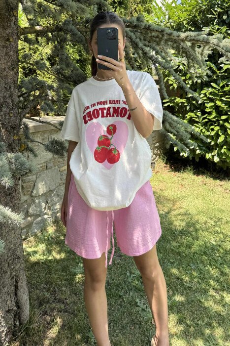 T-SHIRT ME SHKRIME DHE IMAZH PËR FEMRA NË NGJYRËN E BARDHË - KLAUDIO FASHION