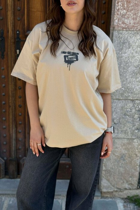 T-SHIRT ME SHKRIME PARS & PAS PER FEMRA NE NGJYRE BEZHE+ 6 PALE ÇORAPE DHURATE - 3