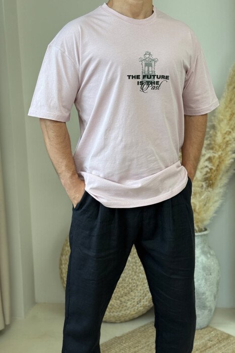 T-SHIRT ME SHKRIME PËR MESHKUJ NË NGJYRËN PUDËR - 1