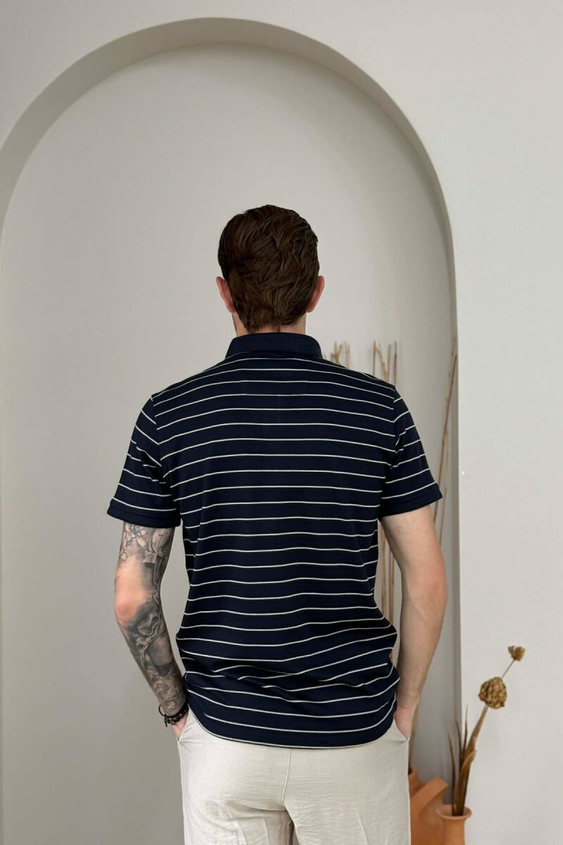 T-SHIRT ME VIJA ME JAKE POLO PER MESHKUJ NE NGJYRE BLU TE ERRET - 4