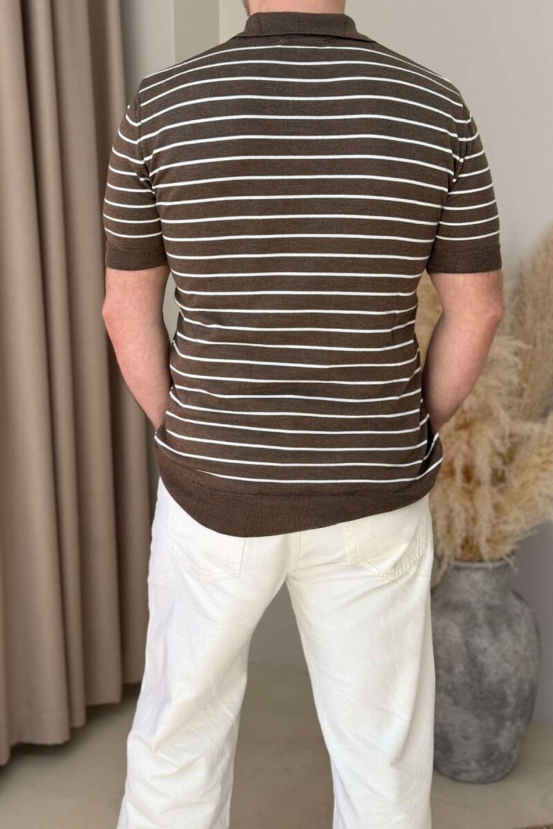 T-SHIRT ME VIJA PËR MESHKUJ NË NGJYRËN KAFE - 4