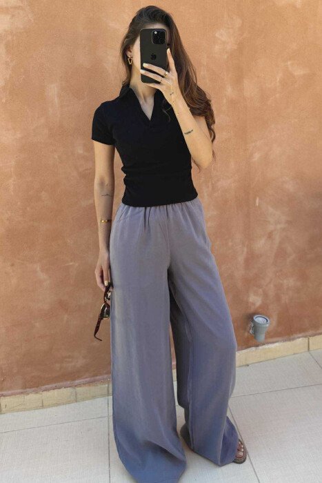 T-SHIRT NJË NGJYRËSH I THJESHTË ME JAKË POLO PËR FEMRA NË NGJYRËN E ZEZË - 3