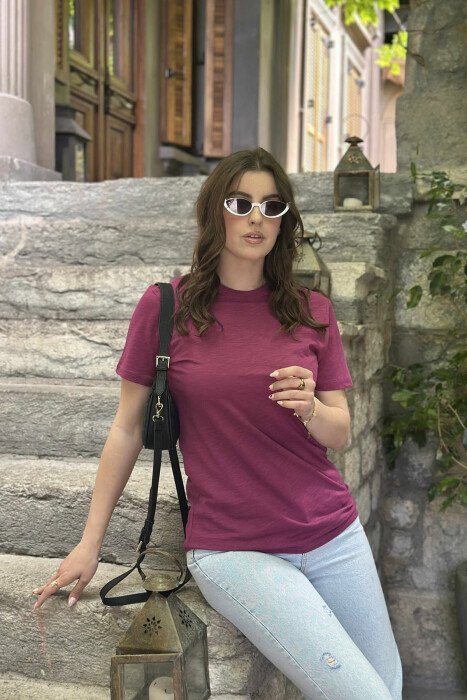 T-SHIRT NJË NGJYRËSH I THJESHTË PËR FEMRA NË NGJYRËN LEJLA - 4