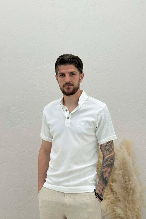 T-SHIRT NJE NGJYRESH I THJESHTE PER MESHKUJ NE NGJYRE TE BARDHE - KLAUDIO FASHION
