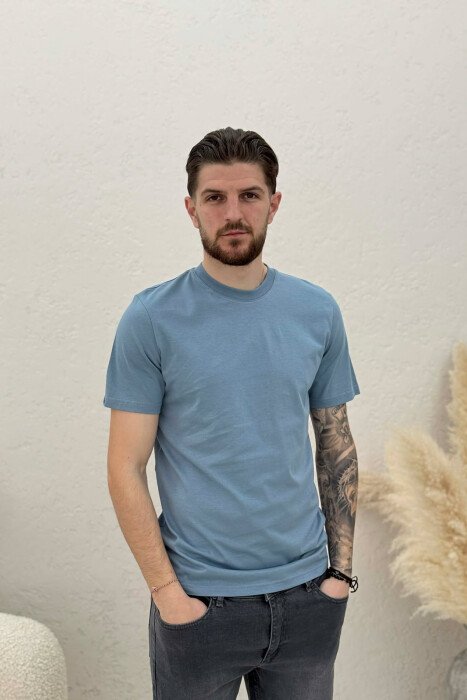T-SHIRT NJË NGJYRËSH I THJESHTË PËR MESHKUJ NË NGJYRËN BLU - 1
