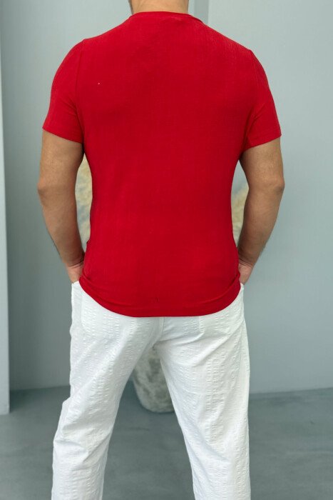 T-SHIRT NJË NGJYRËSH I THJESHTË PËR MESHKUJ NË NGJYRËN E KUQE - 2