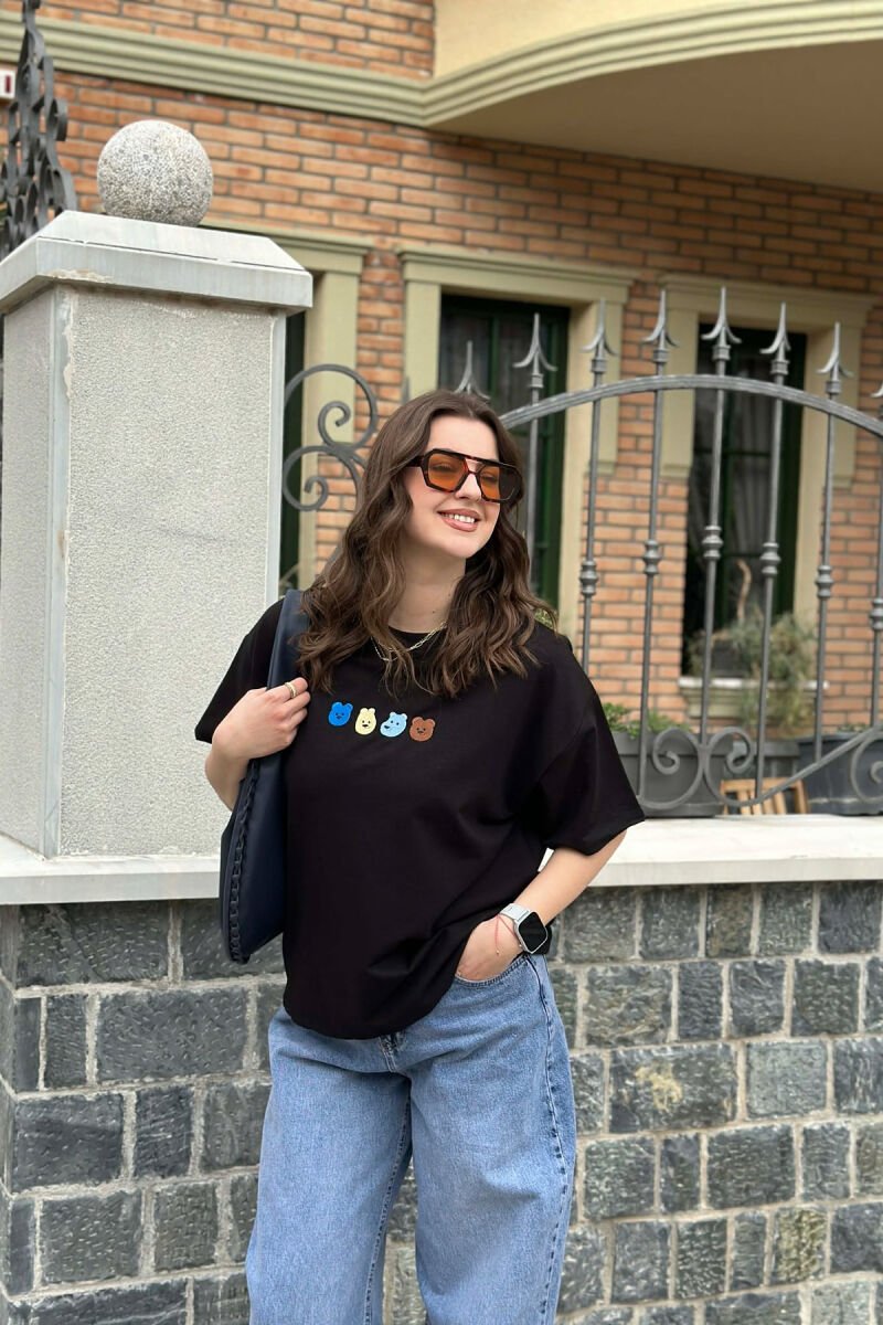 T-SHIRT NJE NGJYRESH ME DIZAJN ME ARUSH PER FEMRA NE NGJYRE TE ZEZE - 3