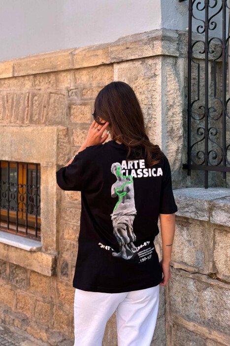 T-SHIRT NJE NGJYRESH ME DIZAJN PARA & PAS PER FEMRA NE NGJYRE TE ZEZE - 5
