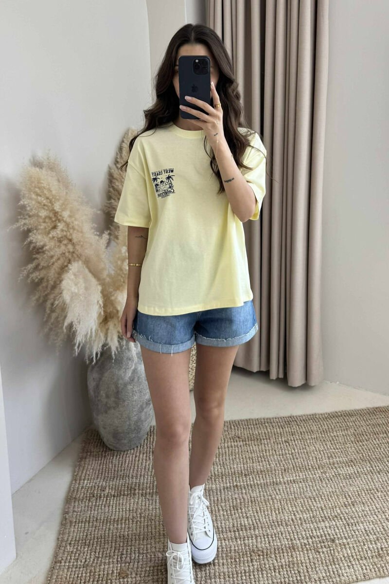 T-SHIRT NJË NGJYRËSH ME DIZAJN PËR FEMRA NË NGJYRËN E VERDHË - 1