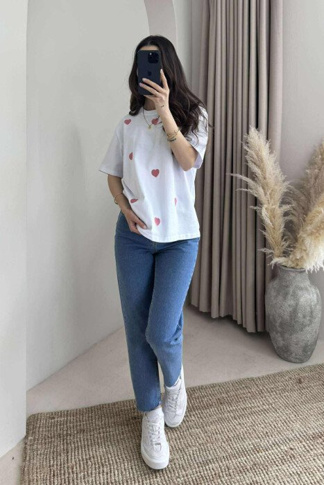 T-SHIRT NJË NGJYRËSH ME DIZAJNIN E ZEMRAVE PËR FEMRA NË NGJYRËN E BARDHË - 2