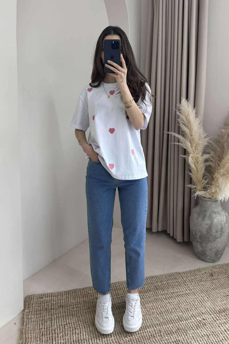 T-SHIRT NJË NGJYRËSH ME DIZAJNIN E ZEMRAVE PËR FEMRA NË NGJYRËN E BARDHË - 4