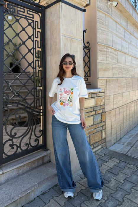 T-SHIRT NJE NGJYRESH ME IMAZH NE PJESEN PARA PER FEMRA NE NGJYRE TE BARDHE - 2