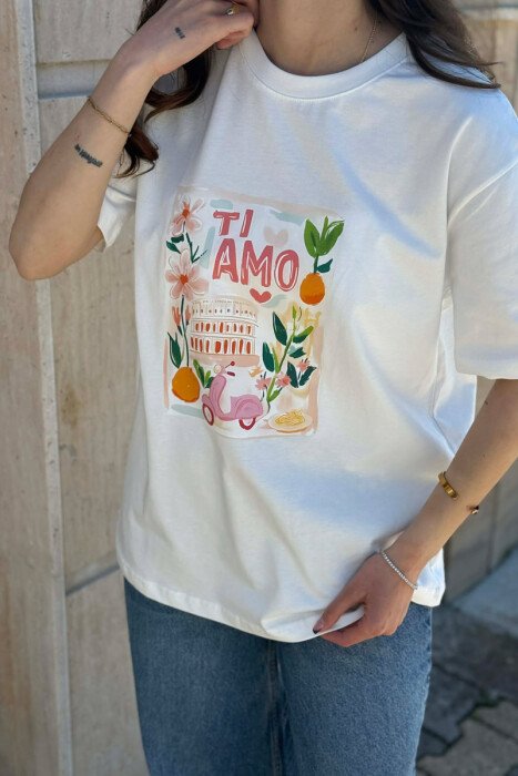 T-SHIRT NJE NGJYRESH ME IMAZH NE PJESEN PARA PER FEMRA NE NGJYRE TE BARDHE - 3